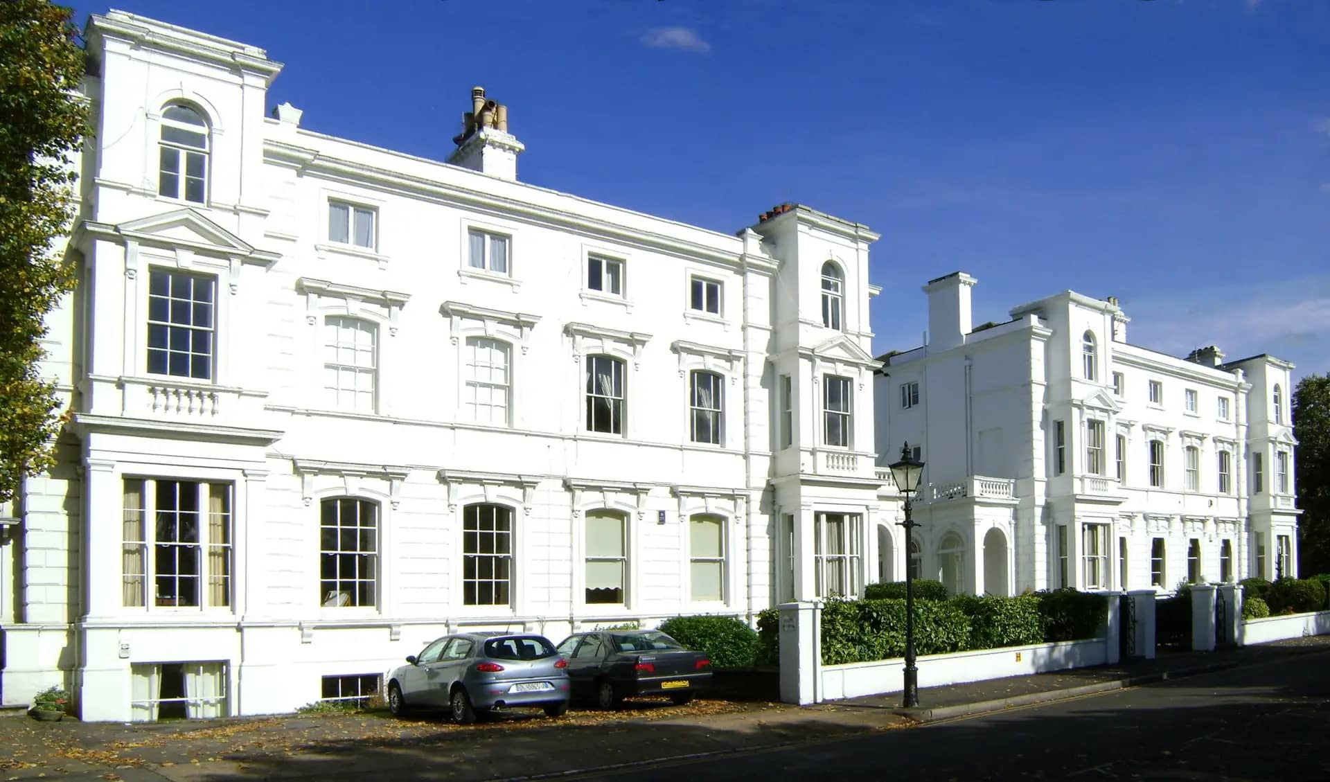 Large stucco Victorian houses in Richmond, the kind of building often let as a shared house that needs a licence plan